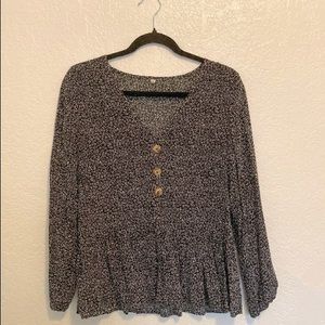 Black and White Blouse Shien